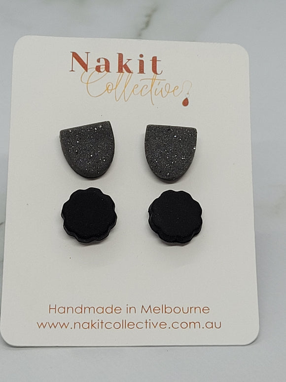 Concrete arch and black flower circle earring stud pack
